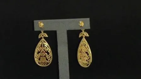 Dubai 18K Gold Rhodium Plated Fashion Silver Alloy CZ Stud Earrings with Pearl Crystal for Women